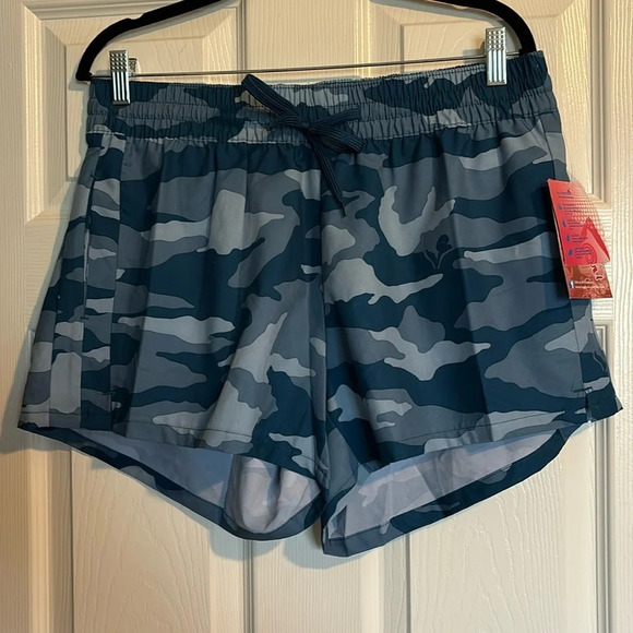 Kanu NWT women’s blue camo unlined swim/beach shorts size 12 - Picture 1 of 9